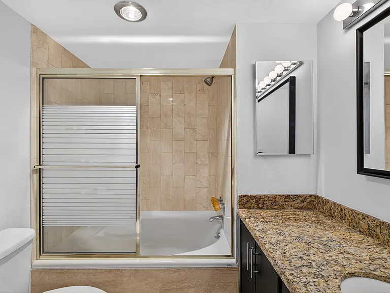 5200 N Ocean Dr #1004 — Photo 23