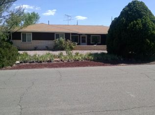 1086 E Smoke Tree St, Saint George, UT 84790