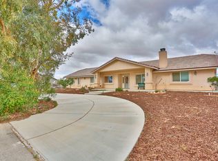 15506 Navajo Rd, Apple Valley, CA 92307