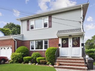 149 Magnolia Ave, Floral Park, NY 11001