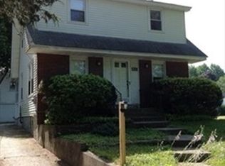 48 Ridgeway St, Westfield, MA 01085