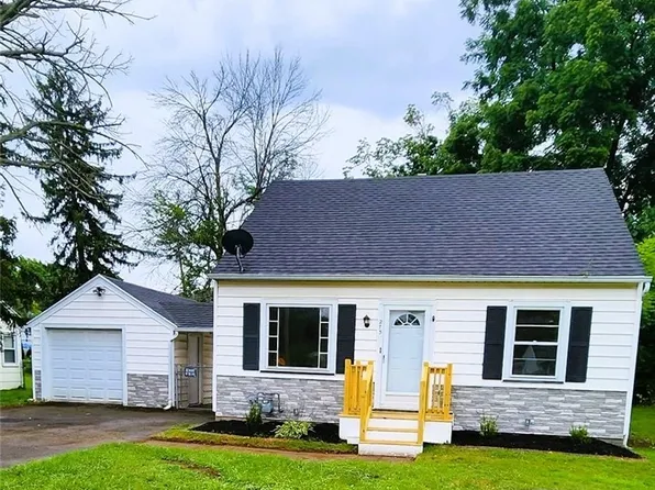 273 English Rd, Rochester, NY 14616