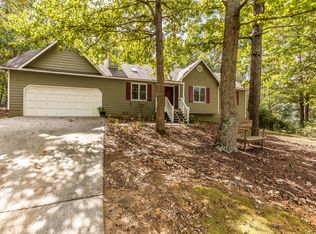 30 Indian Springs Dr, Rydal, GA 30171