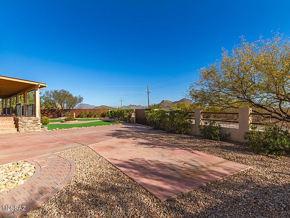 4th image of 7912 S Camino De Oeste