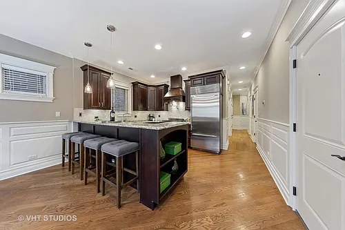 3247 N Clifton Ave #3 Photo 1