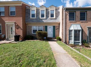 1992 Mayflower Dr, Woodbridge, VA 22192