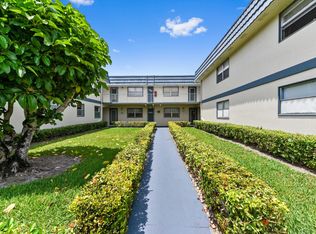 221 Brittany E, Delray Beach, FL 33446