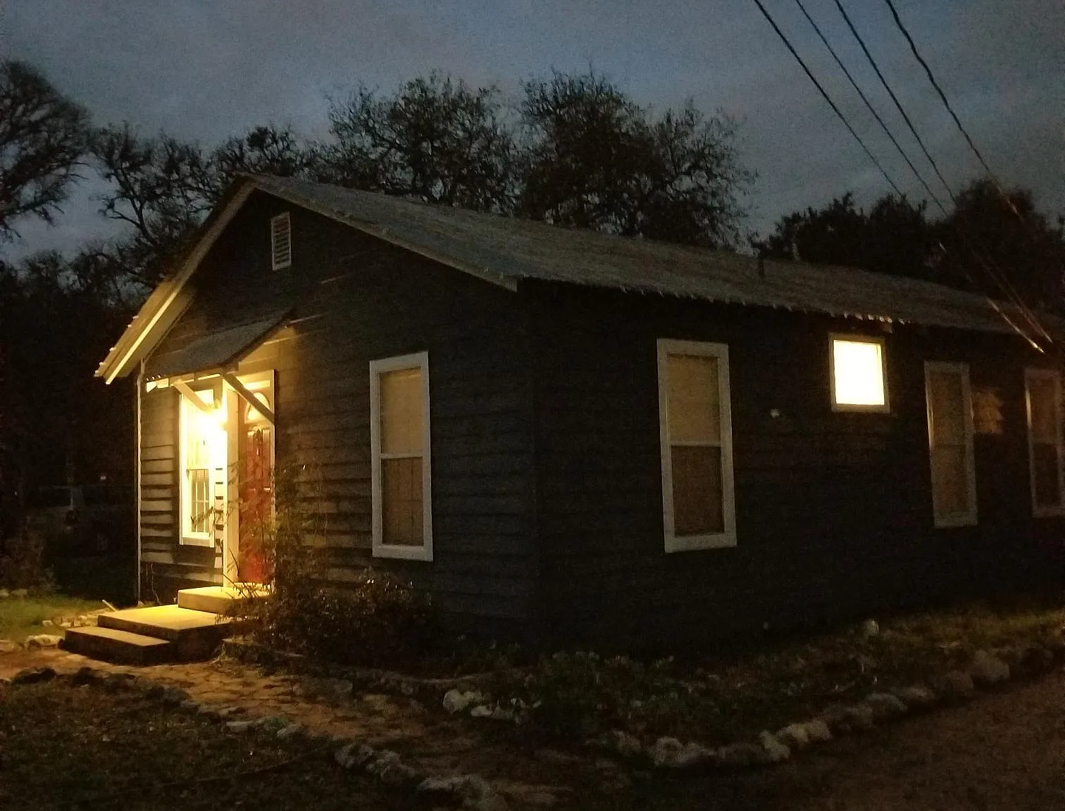 814 Perkins St — Photo 2