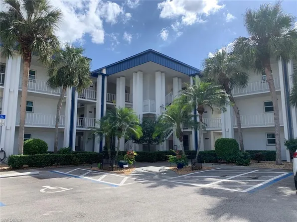 1724 Pine Valley DR #320, FORT MYERS, FL 33907