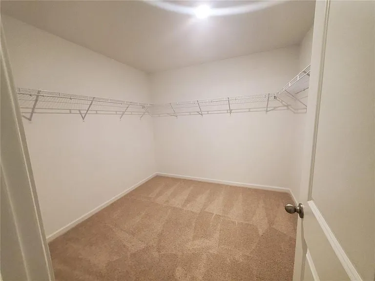 5745 Thornton Dr — Photo 20