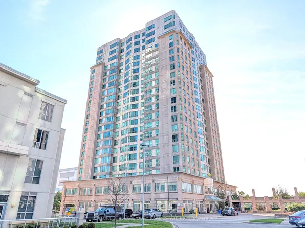 8 Lee Centre Dr #1701, Toronto, ON M1H 3H8