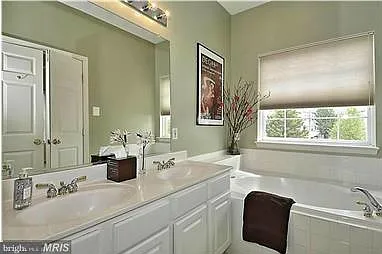 715 Pleasant Dr — Photo 15