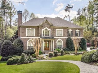 8166 Hewlett Rd, Sandy Springs, GA 30350