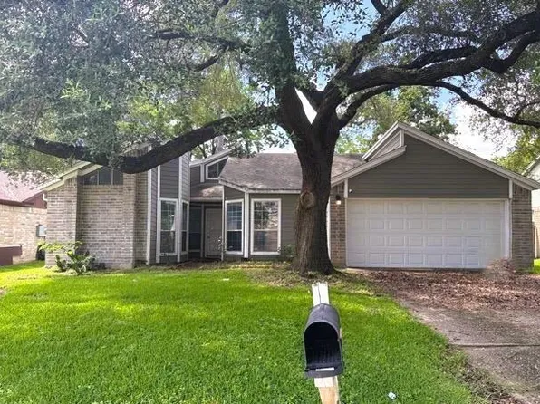 3907 Algernon Dr, Spring, TX 77373