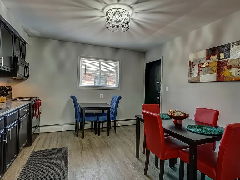 649 Maple Rd — Photo 7
