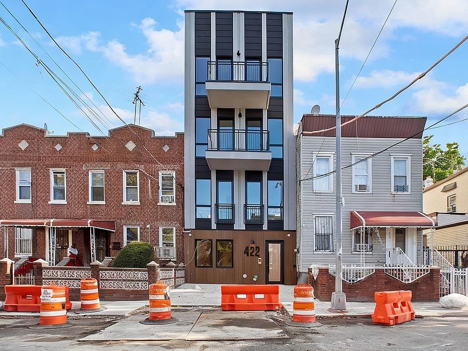 1st image of 426 Rutland Rd #2