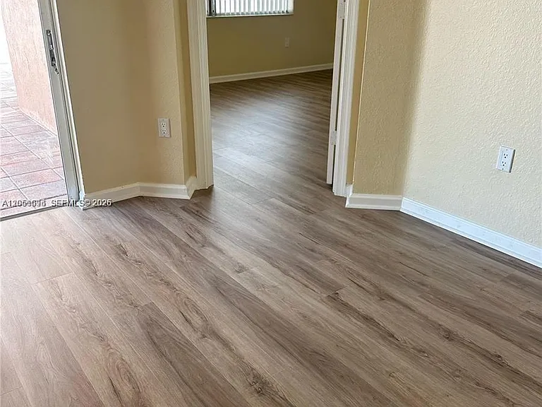 2210 NE 37th Rd — Photo 12