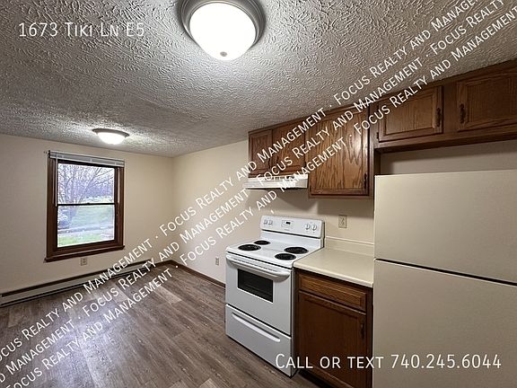 3rd image of 1673 Tiki Ln #E5