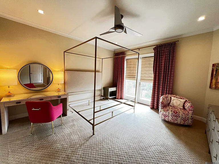 998 Stanford Ave #518 — Photo 7