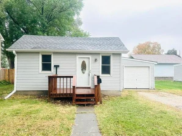 2021 Story St, Boone, IA 50036