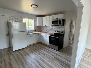 504 W Church St #504C, Aurora, MO 65605