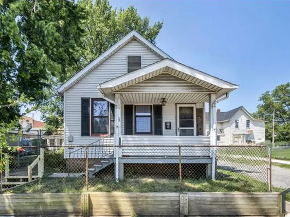 2236 W 53rd St, Cleveland, OH 44102