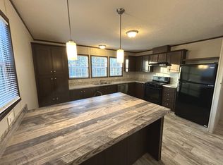 390 Cambridge Dr #390, Sharonville, OH