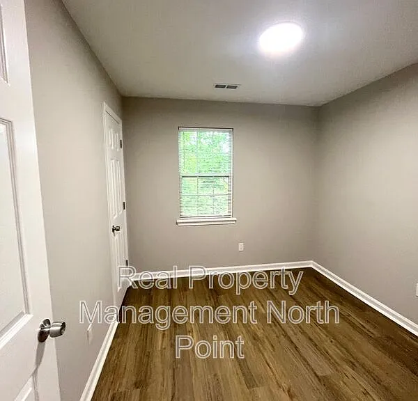 5843 Summerglen Ln — Photo 22