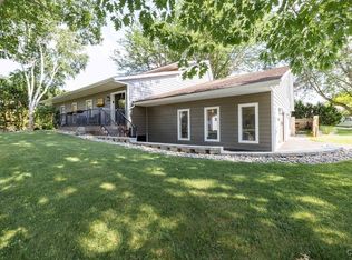 8151 Balsamwood Ln, Liverpool, NY 13090