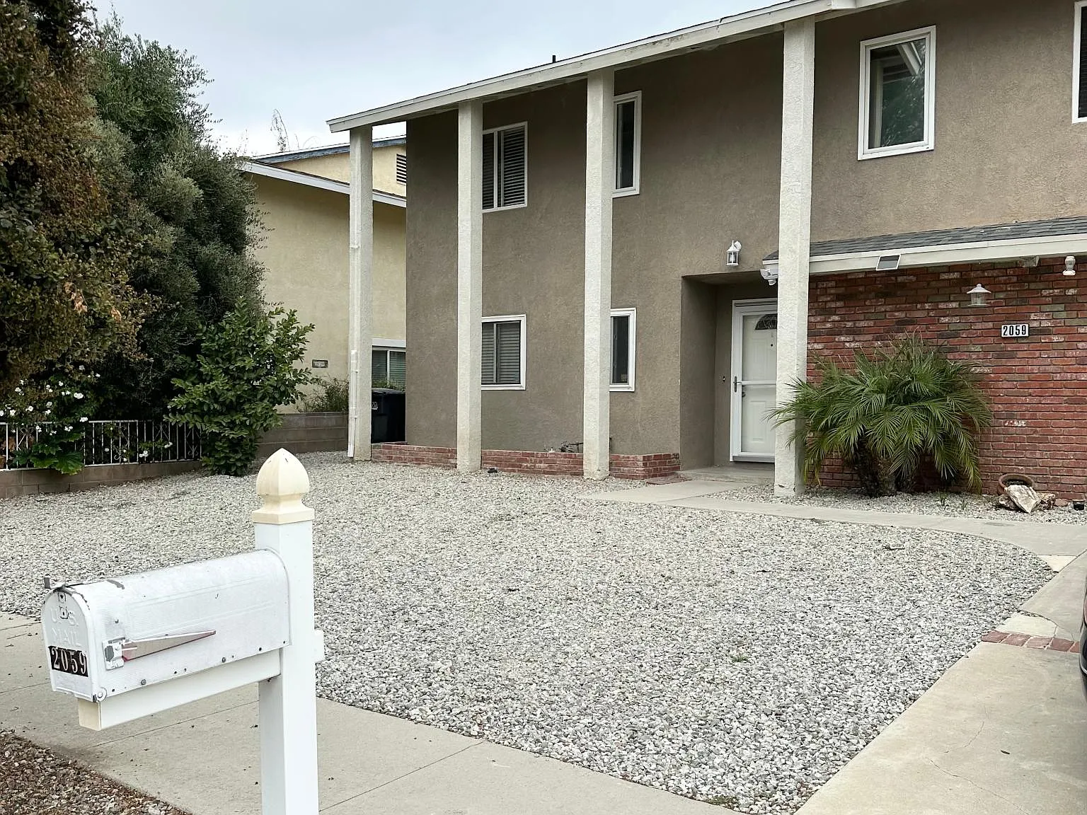 2059 Kasten St — Photo 3