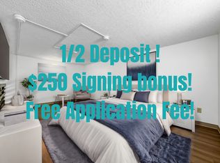 320 Stanton Ave #109, Ames, IA 50014