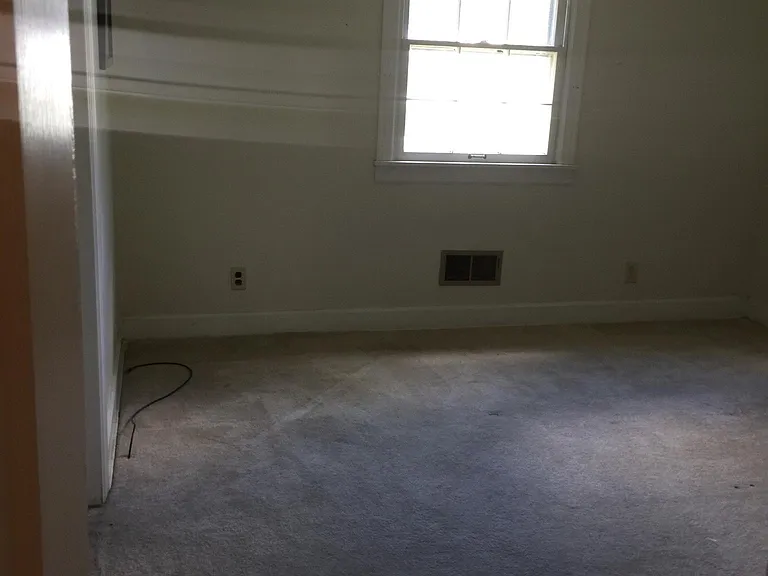 1918 Eastview Ave #2 — Photo 4