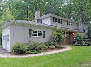 158 Long Hill Dr, Short Hills, NJ 07078