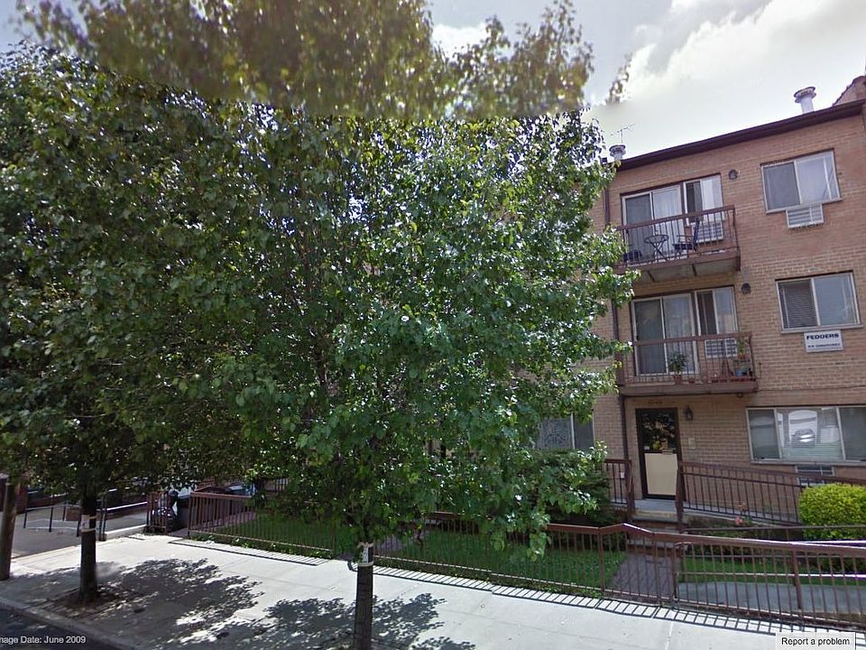 1st image of 3111 30th St APT 3F