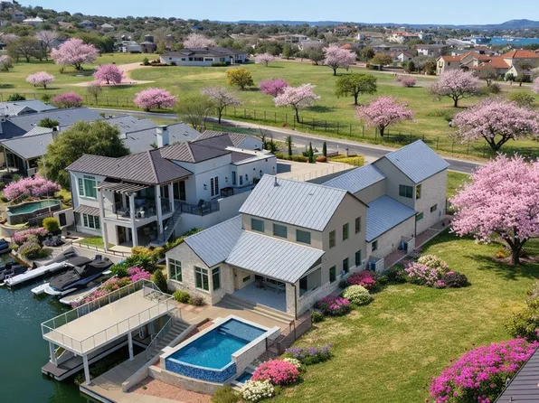 2811 Fault Line Dr, Horseshoe Bay, TX 78657