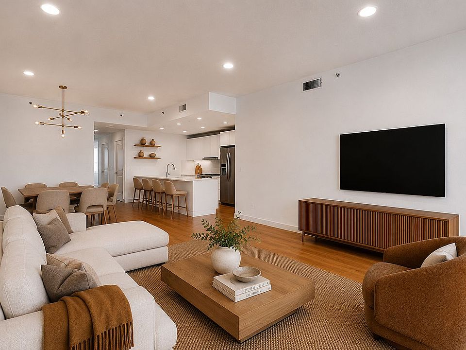 1st image of 75 Columbia St APT 5A