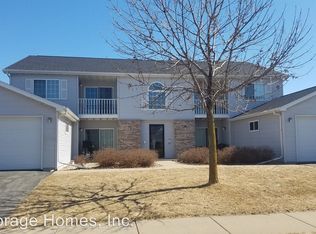 4414 Jacktar Rd APT D, Oshkosh, WI 54901