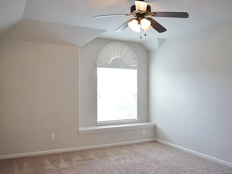 10507 Willow Park Grn — Photo 17