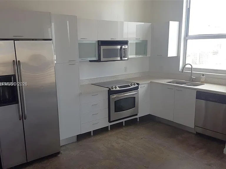 133 NE 2nd Ave #2013 — Photo 6