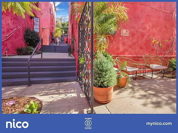 5th image of 1420 Echo Park Ave #1/2