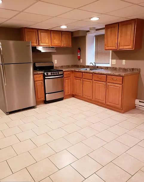 1 bed, $1,050 — Photo 2