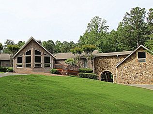 1280 Rolling Green Dr, Acworth, GA 30102