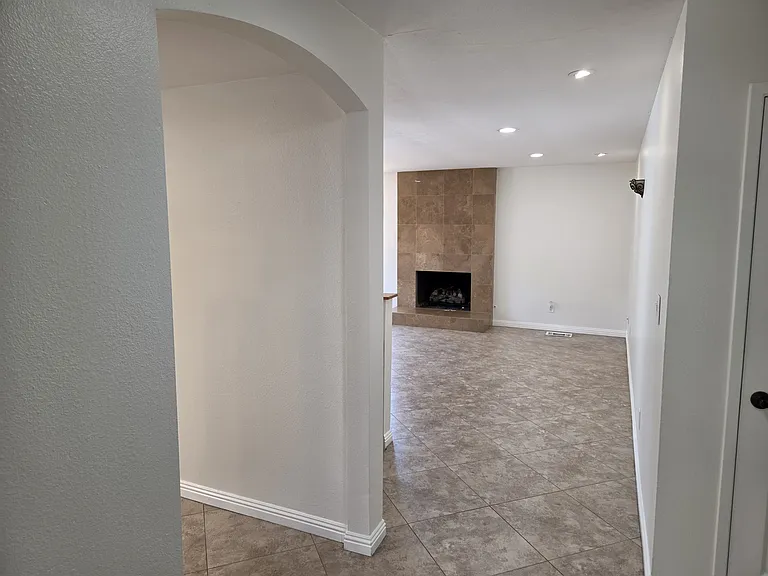1037 Alta Vista Dr — Photo 71