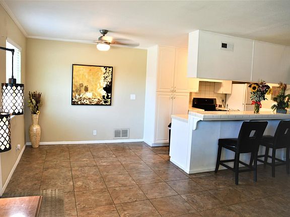 4th image of 866 Gilchrist Dr APT 3