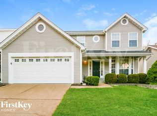 457 Oak Glen Dr, Ballwin, MO