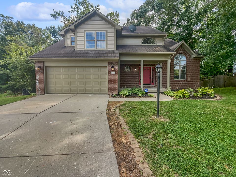1st image of 706 Pioneer Woods Dr