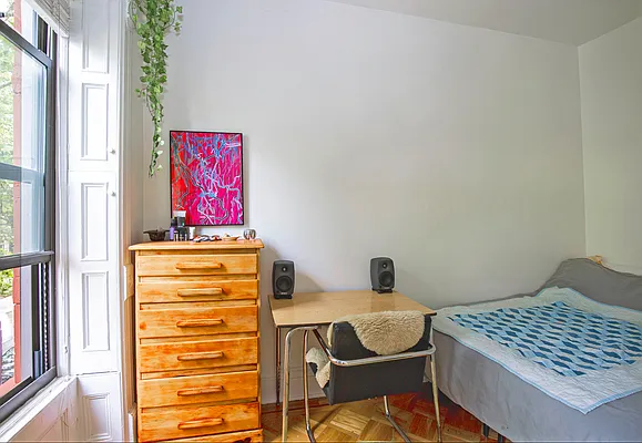 Sold by Compass | media 20