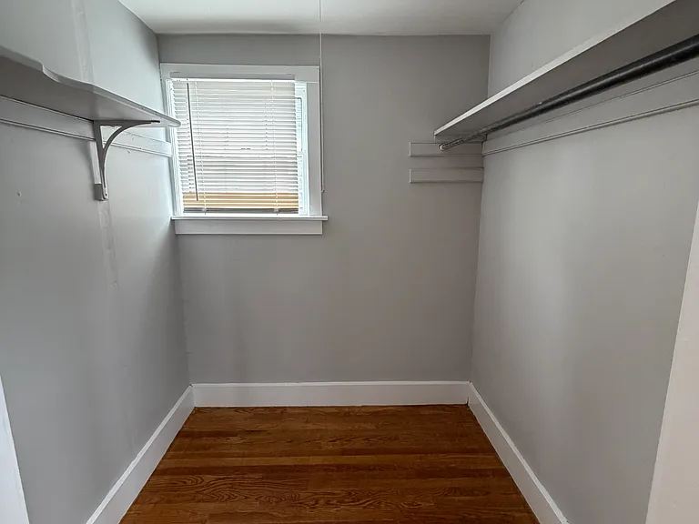 488 Park Ave #3 — Photo 9
