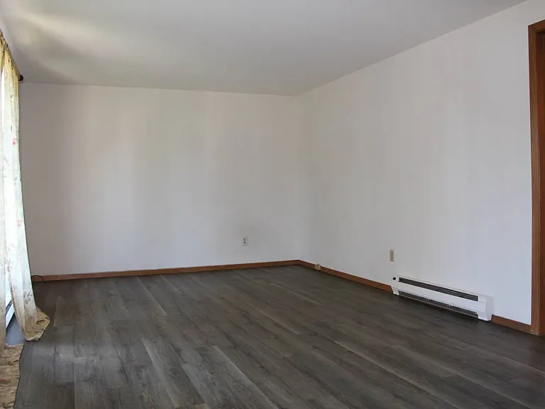 1016 N Maple St #B — Photo 7