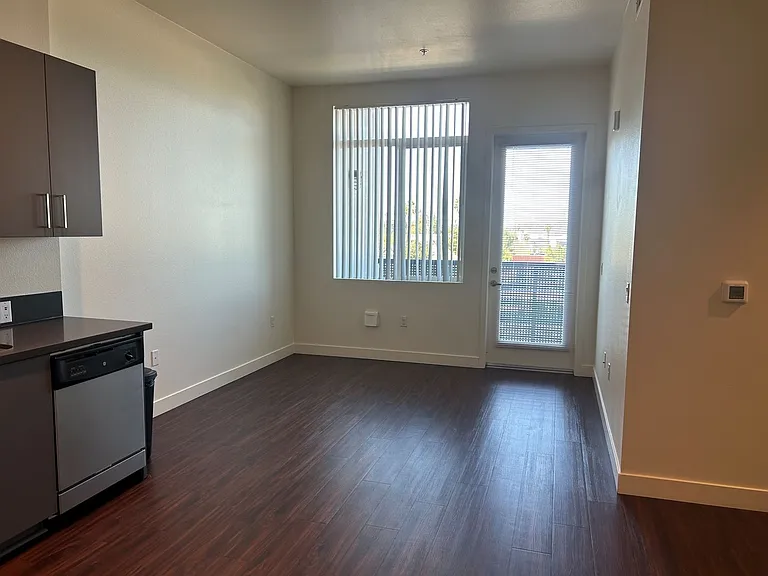 Mission Lofts — Photo 95